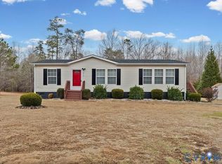 2714 Stage Coach Rd, Farmville, VA 23901