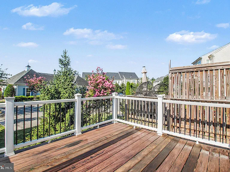 3041 Chinkapin Oak Ln — Photo 17