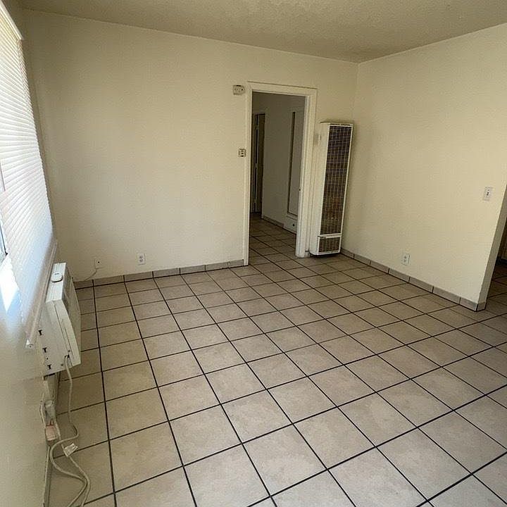 1st image of 1865 E Devonshire Ave #3