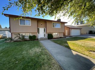 704 N Collins Rd, Spokane, WA 99216