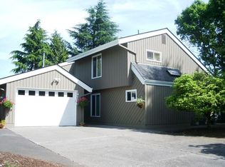 19700 Turquoise Way, Oregon City, OR 97045