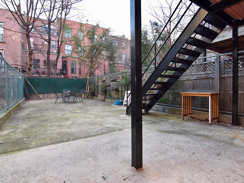 1st image of 26 E 127th St #1