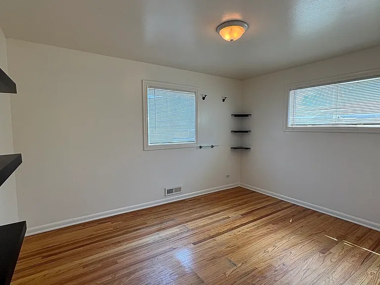 1280 S Quieto Way — Photo 6