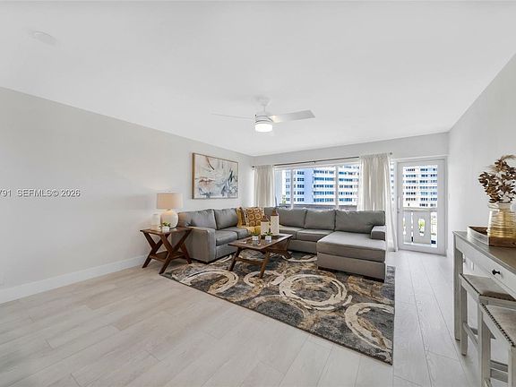 3rd image of 2100 S Ocean Dr APT 5B