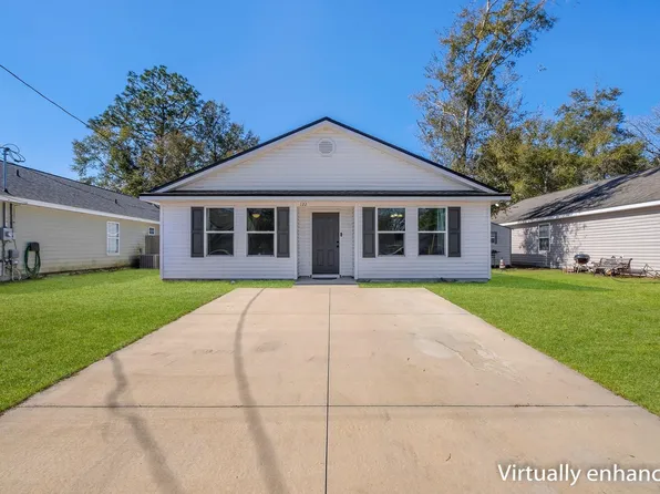 122 Melody Ln, Crawfordville, FL 32327