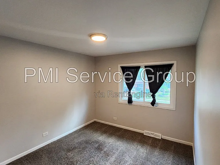 418 Assembly Dr — Photo 11