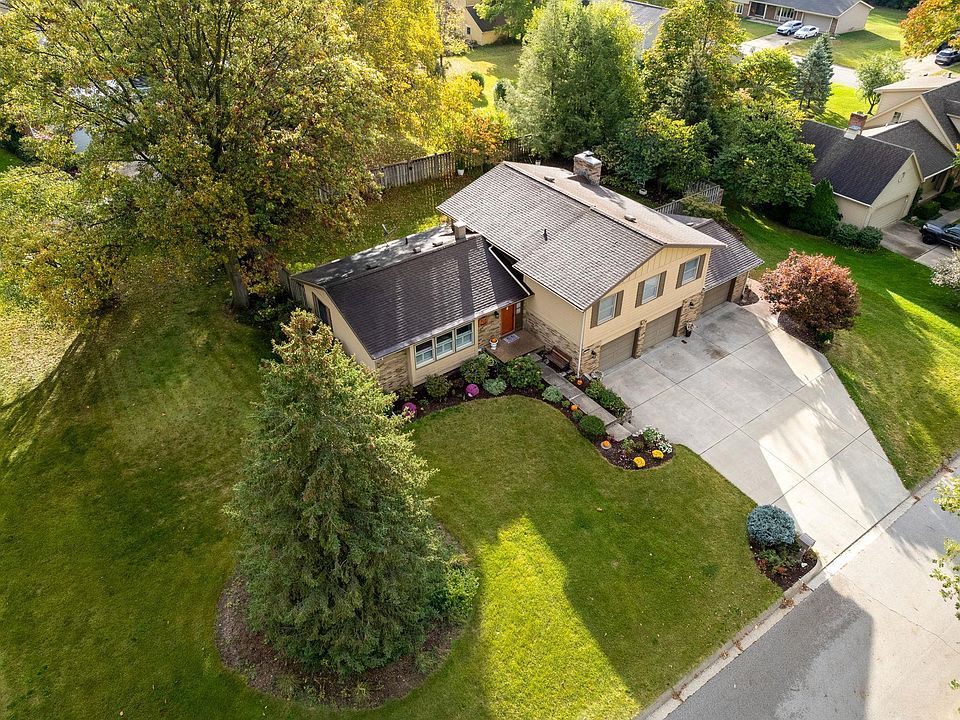 1st image of 3532 Canterbury Dr