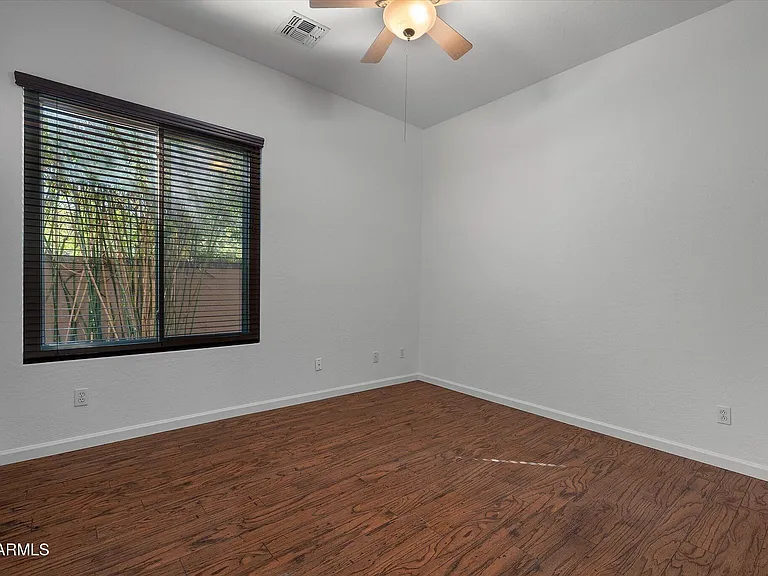 4018 E Harrison St — Photo 11