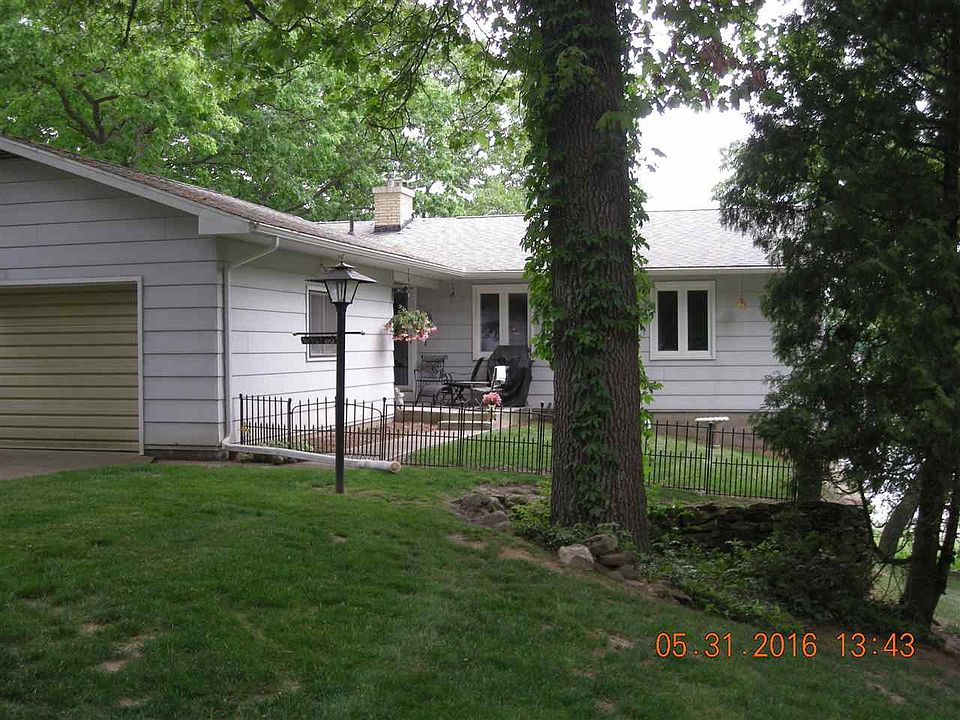 1st image of 381 Wood Hills Dr