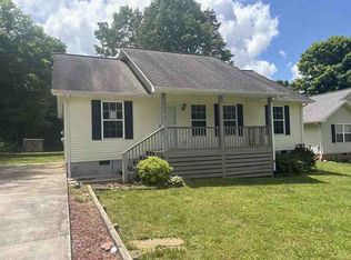 226 Sandy Cir, La Follette, TN 37766