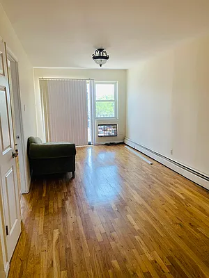 Rented by Voro New York | media 19