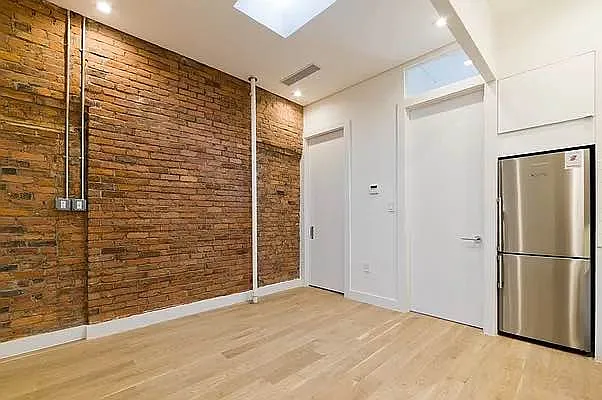 Rented by REAL New York | media 7