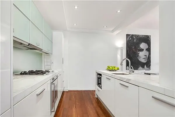 Sold by Town Residential | media 16