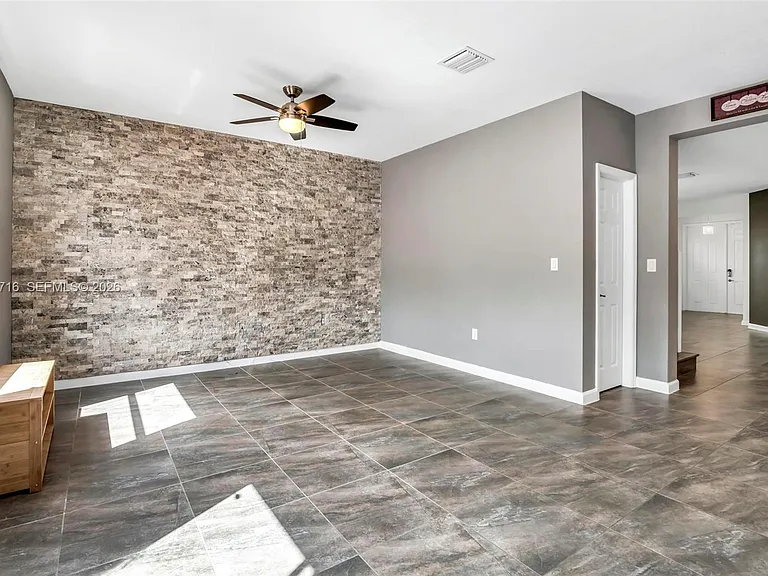 3440 W 100th Ter — Photo 16