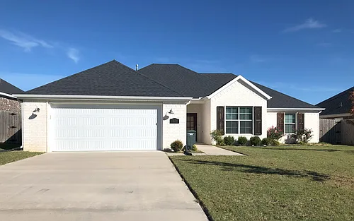 1626 S Laurel Lndg Photo 1