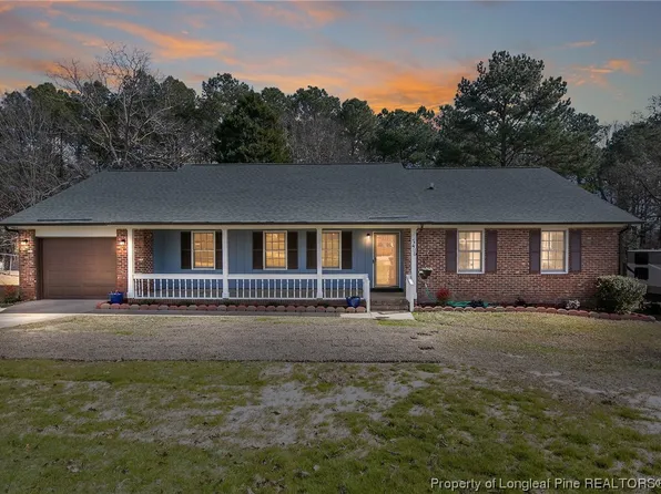 7490 Beverly Dr, Fayetteville, NC 28314