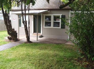 1823 Broadway St NE, Salem, OR 97301