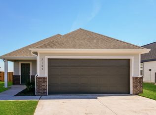 2103 Crimson Lake Blvd, El Reno, OK 73036