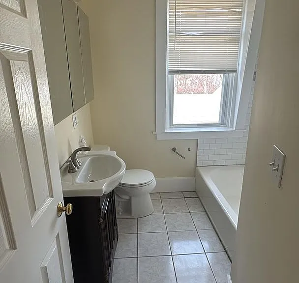 10-28 Centennial Pl — Photo 29