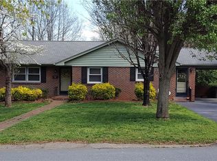 1193 Lamont Dr, Winston Salem, NC 27103