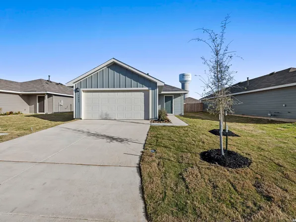 1009 Seedling, Seguin, TX 78155