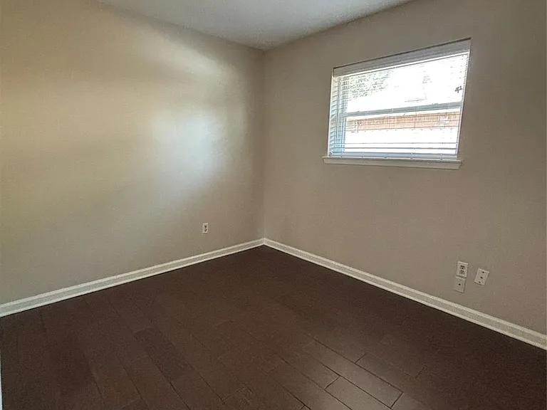 409 Bellmar Ln — Photo 10