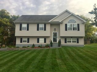 340 Mountain Ave, Monroe, NY