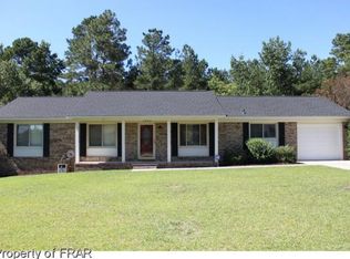 7550 Beverly Dr, Fayetteville, NC 28314