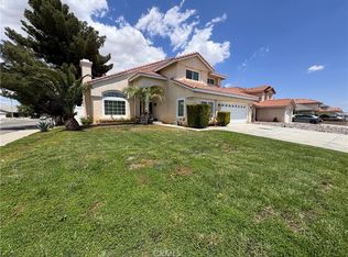 13208 Berkeley Ln, Victorville, CA 92392