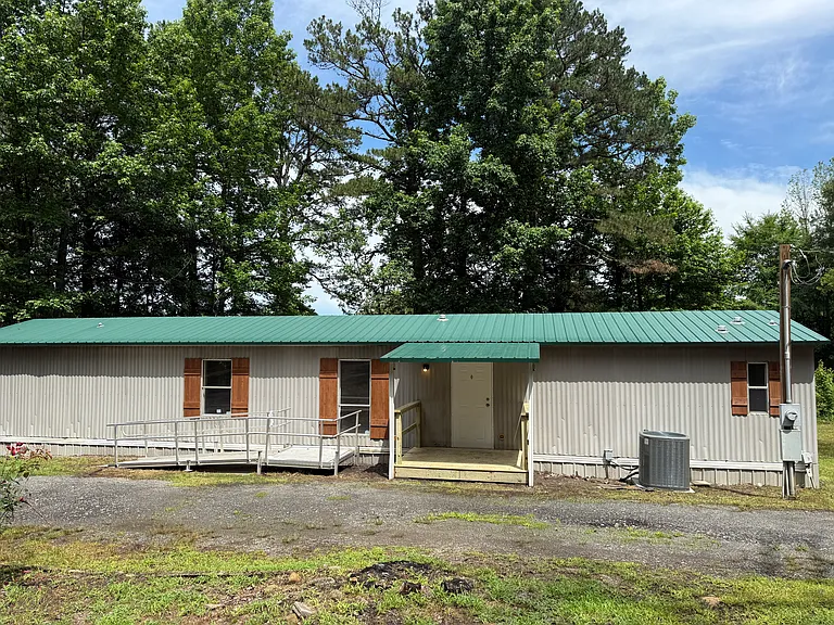 277 Round Mountain Rd — Photo 5