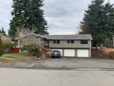 8801 Vistarama Ave, Everett, WA, 98208