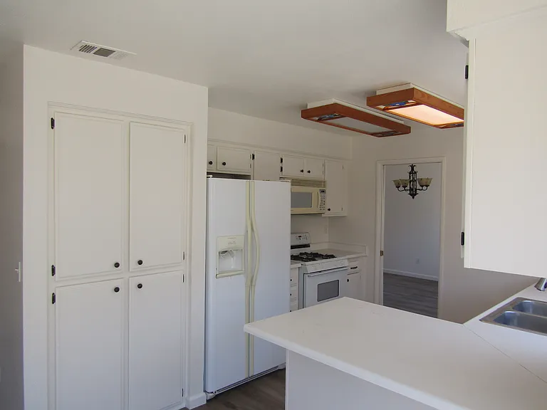 1333 Sherry Pl — Photo 11