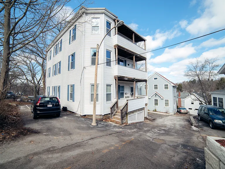 Duffley Ct — Photo 32