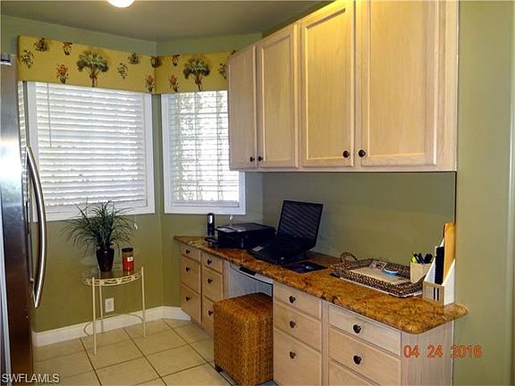 5th image of 16471 Millstone Cir Unit 105