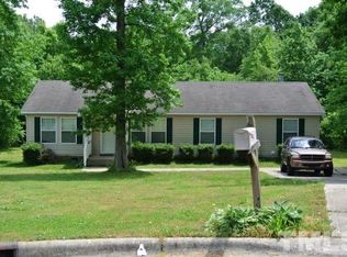 112 Darfield Ct, Clayton, NC 27520