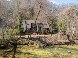 645 Riverside Dr, Ellijay, GA 30540