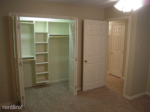 4th image of 3604A Forestwood Dr