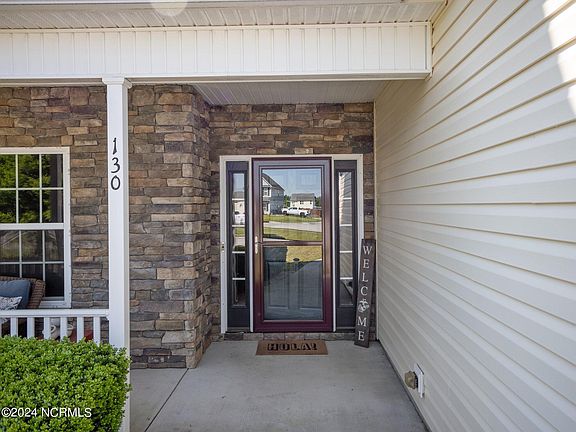 4th image of 130 Groveshire Place