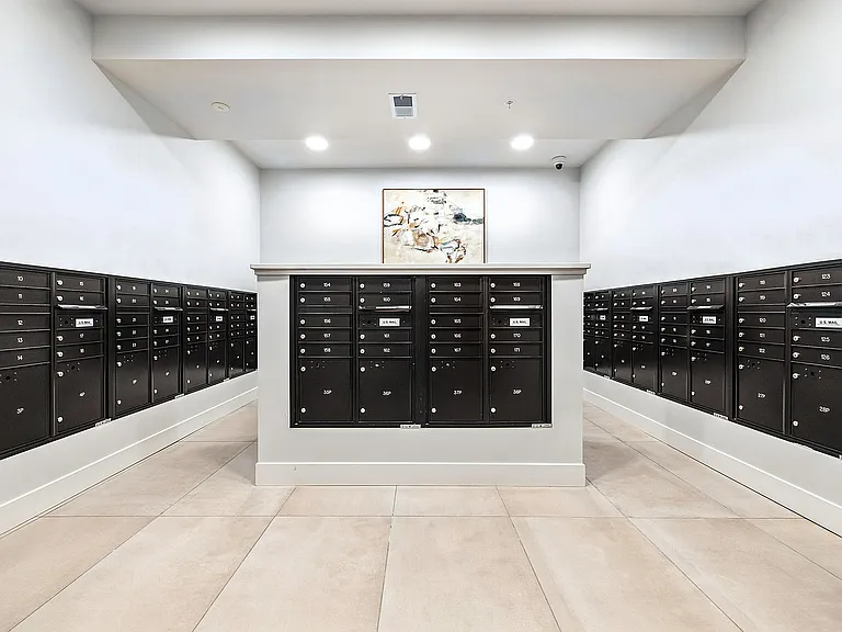 Bright & Spacious Mailroom