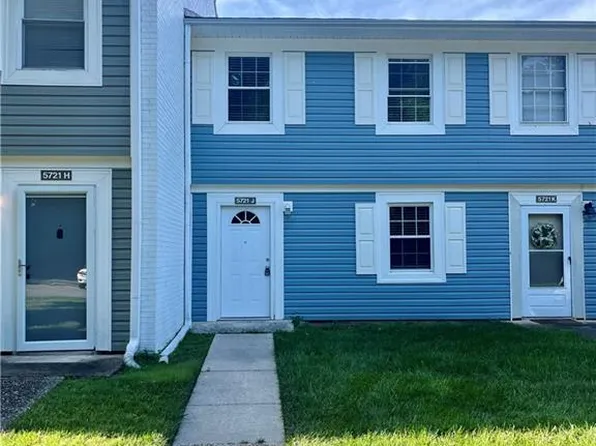 5721 Bramblegate Rd Unit J, Greensboro, NC 27409