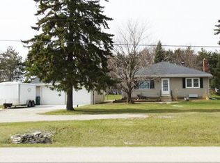 2364 Mid Valley Dr, De Pere, WI 54115