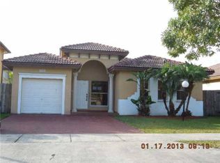 15564 SW 9th Ter, Miami, FL 33194