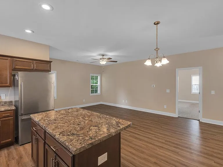 148 Broadleaf Dr — Photo 11