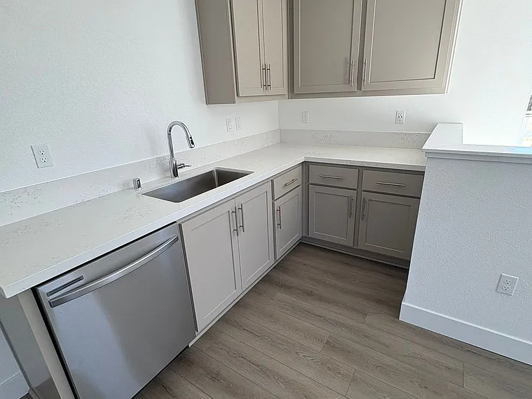 95 W San Francisco Dr #2 — Photo 12