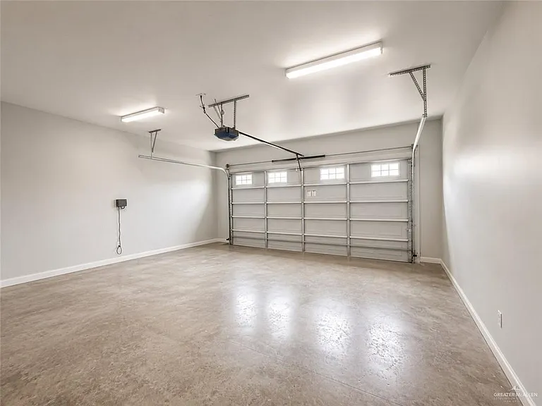 4704 Date Palm Ave — Photo 16