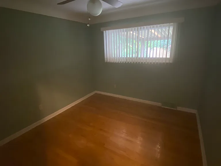 28137 Aline Dr — Photo 14