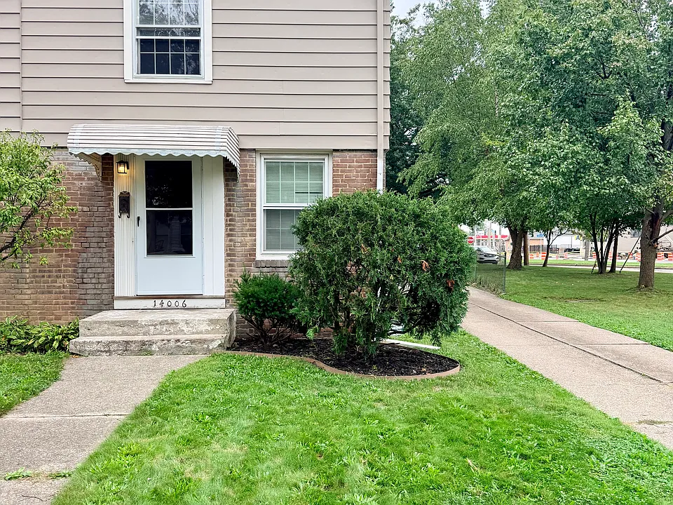14006 Seneca Ct