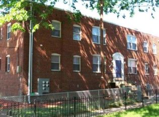 4314 Halley Ter SE APT 3, Washington, DC 20032