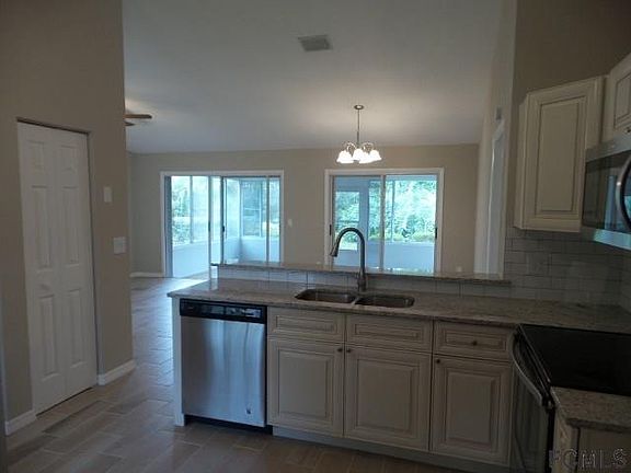 5th image of 20 Woodhollow Ln