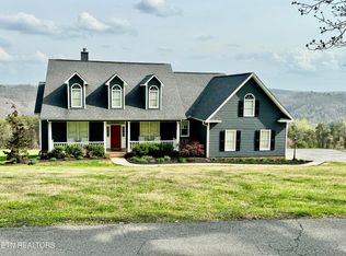 270 Big Ridge Park Rd, Maynardville, TN 37807